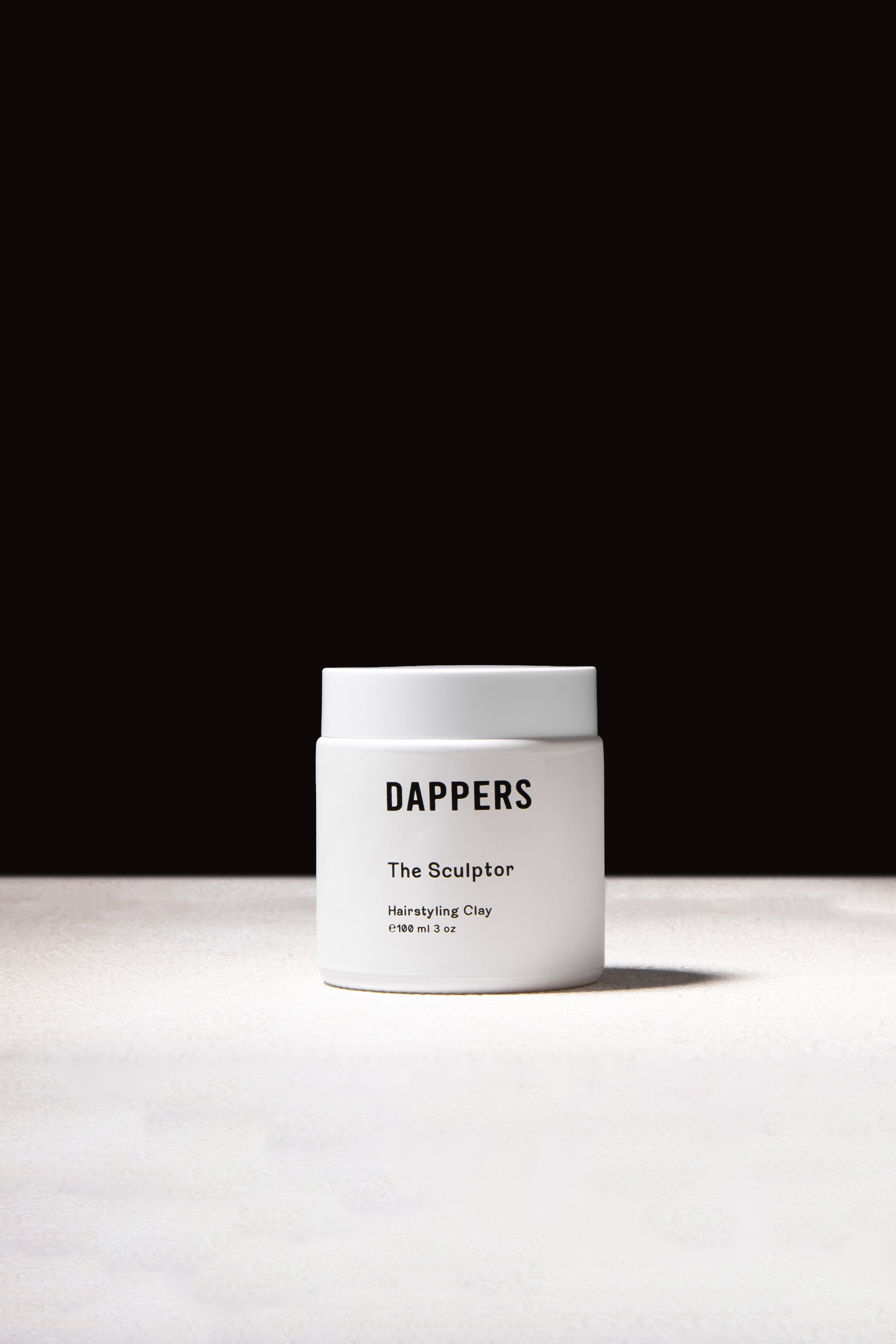 The Sculptor Haistyling Clay